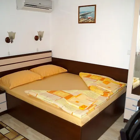 Jani Guest house 2*
